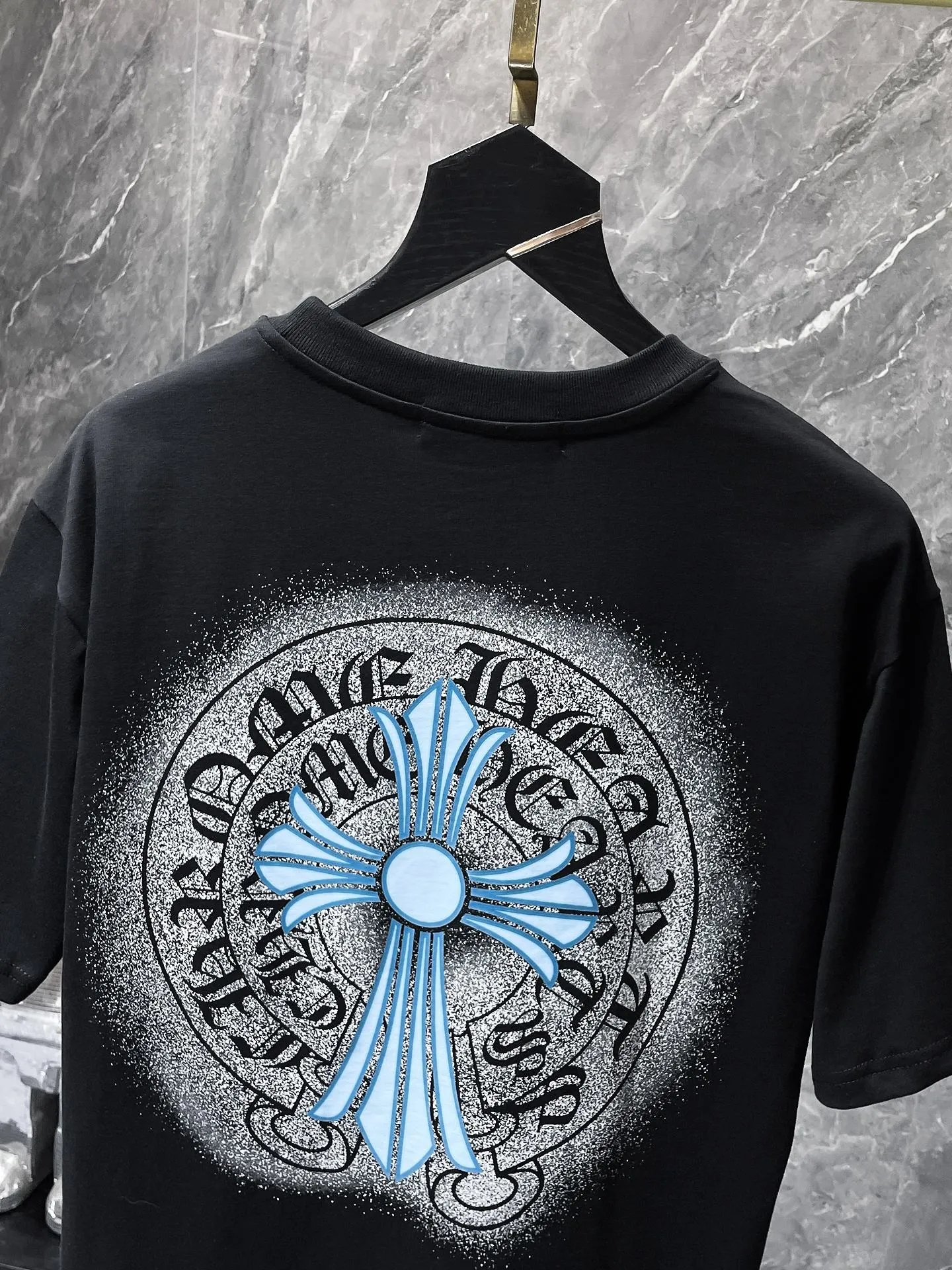 P146 New Chrome Hearts 25ss high-end version for summer! ! High-weight, environmentally friendly and high-quality top-quality fabrics 280g Crota Contrast Color Hand-stitched Button Short Sleeves Counter Synchronization 1:1 Replica Version Recommended Color: Black White Size: S, M, L, XL